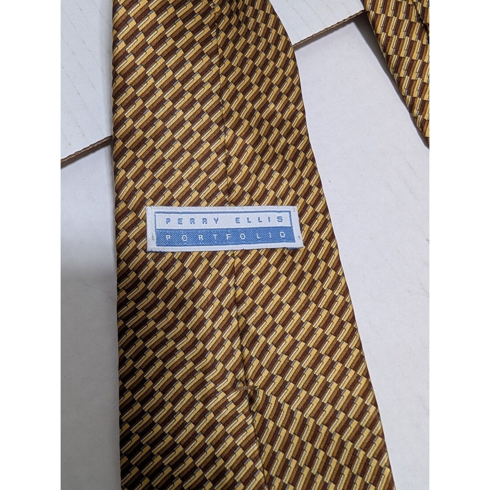 Perry Ellis Portfolio Tie 57" 100% Silk Brown Gold Made In USA - Picture 3 of 6